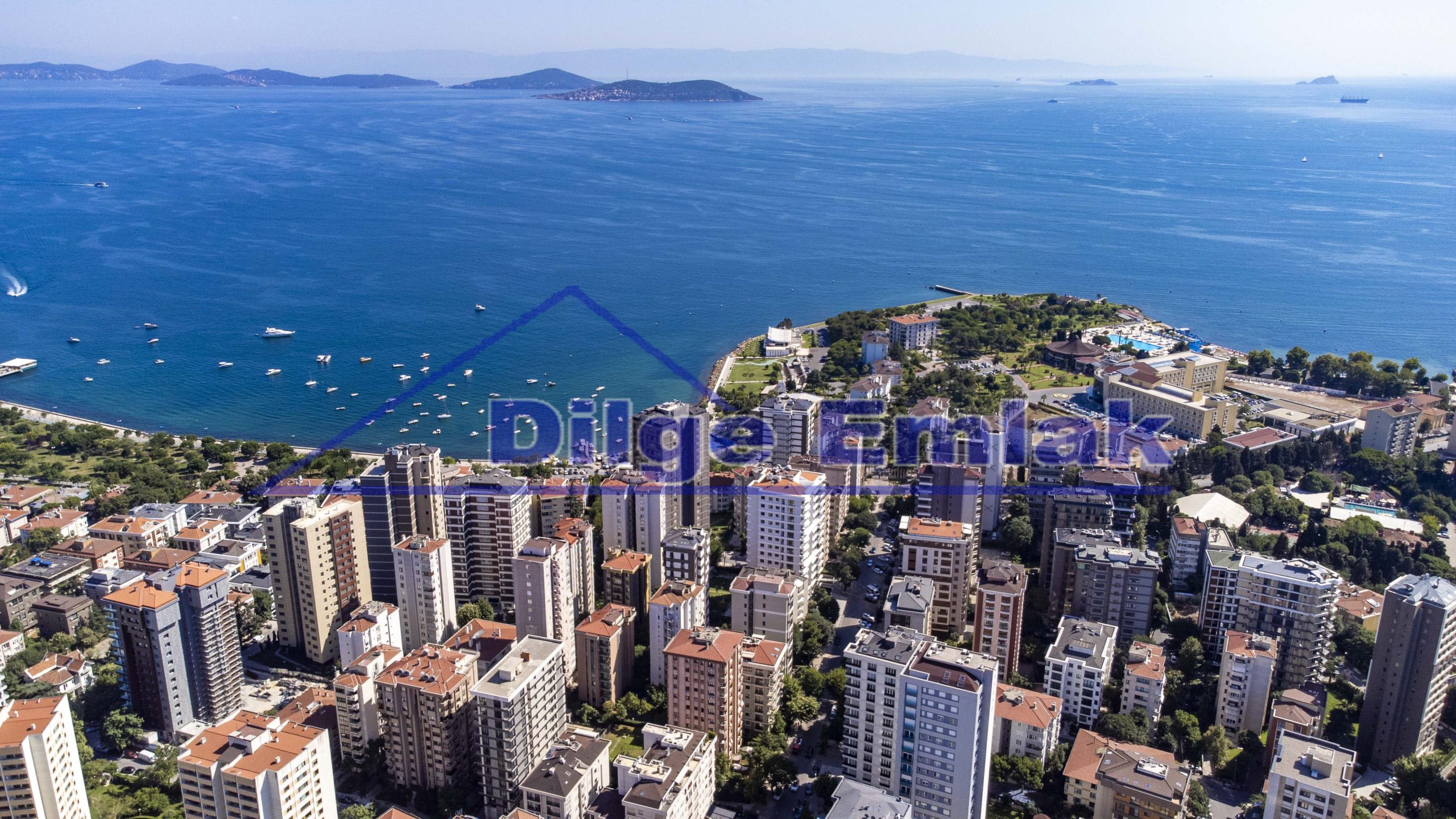 Fenerbahçe Sahilde 3+1 Lebiderya Deniz Manzaralı Lüks 10 Yıllık Binada Satılık Daire