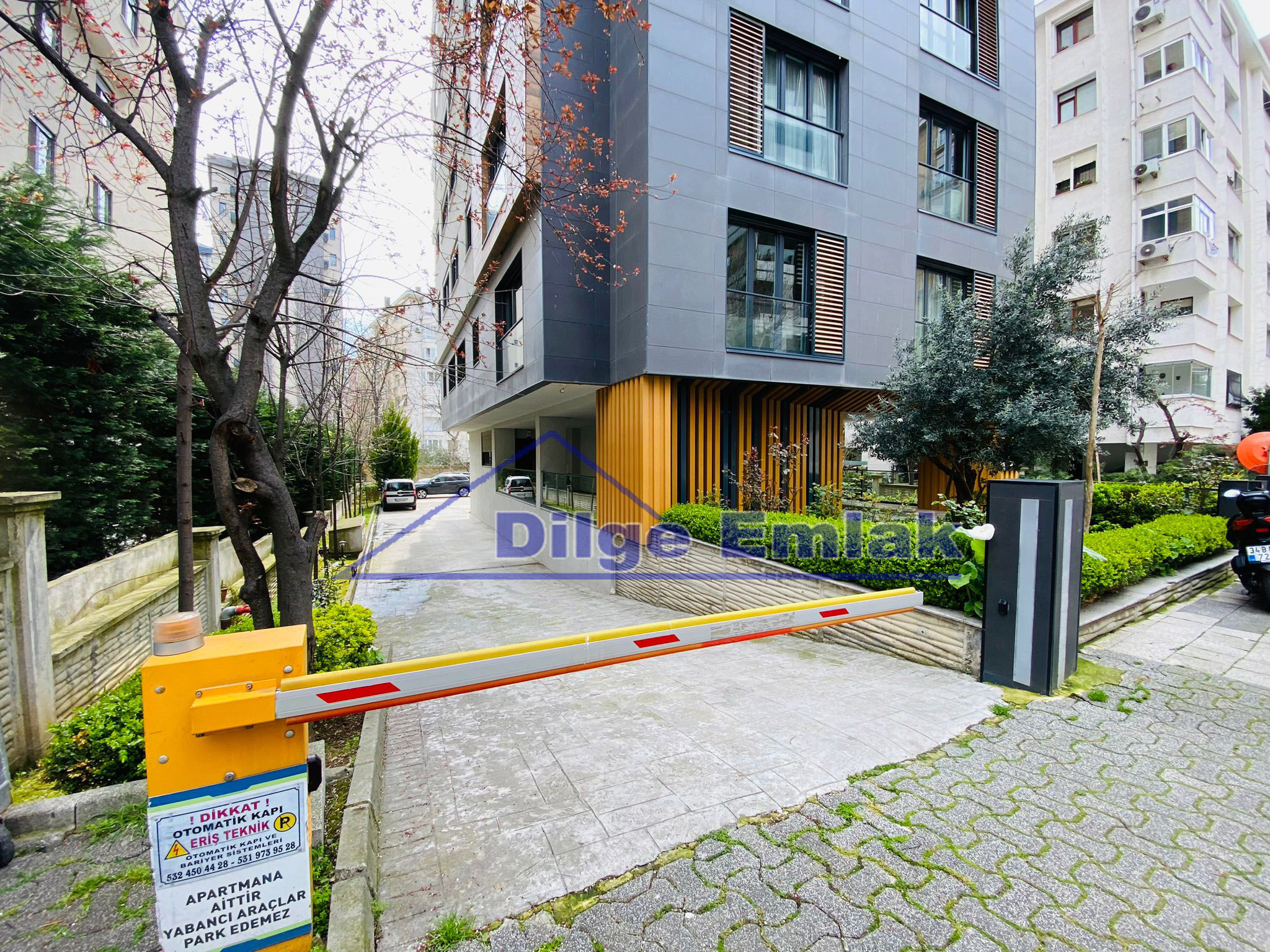 Fenerbahçe Bağdat Caddesine Çok Yakın… 3+1 Balkonlu Yeni Binada Satılık Lüks Daire