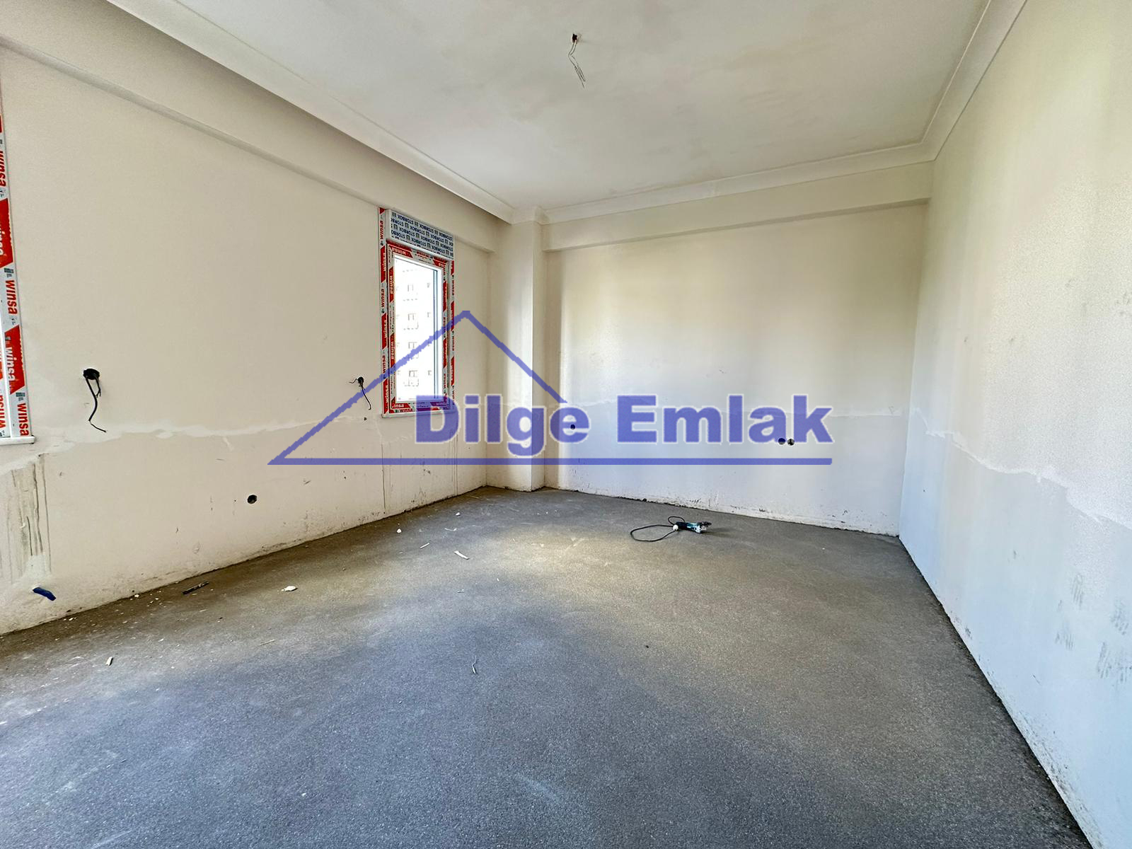 Göztepe Bağdat Caddesine 4. Bina… 4+1 Balkonlu Satılık Sıfır Daire