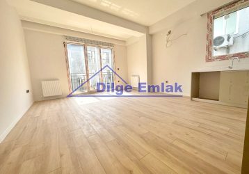 Göztepe Minibüs Caddesine 2. Binada 3+1 Doktorlara Ofislere Sıfır Satılık Daire